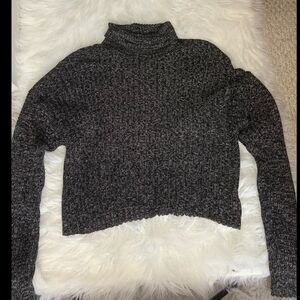 F21 Cropped Turtle-Neck Sweater